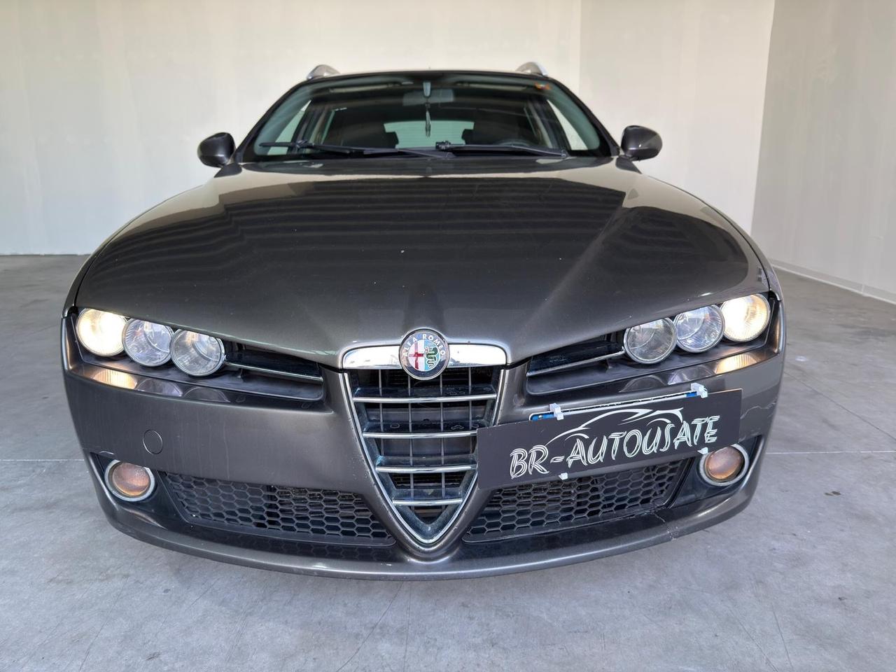 Alfa Romeo 159 1.9 JTDm 16V Sportwagon Distinctive