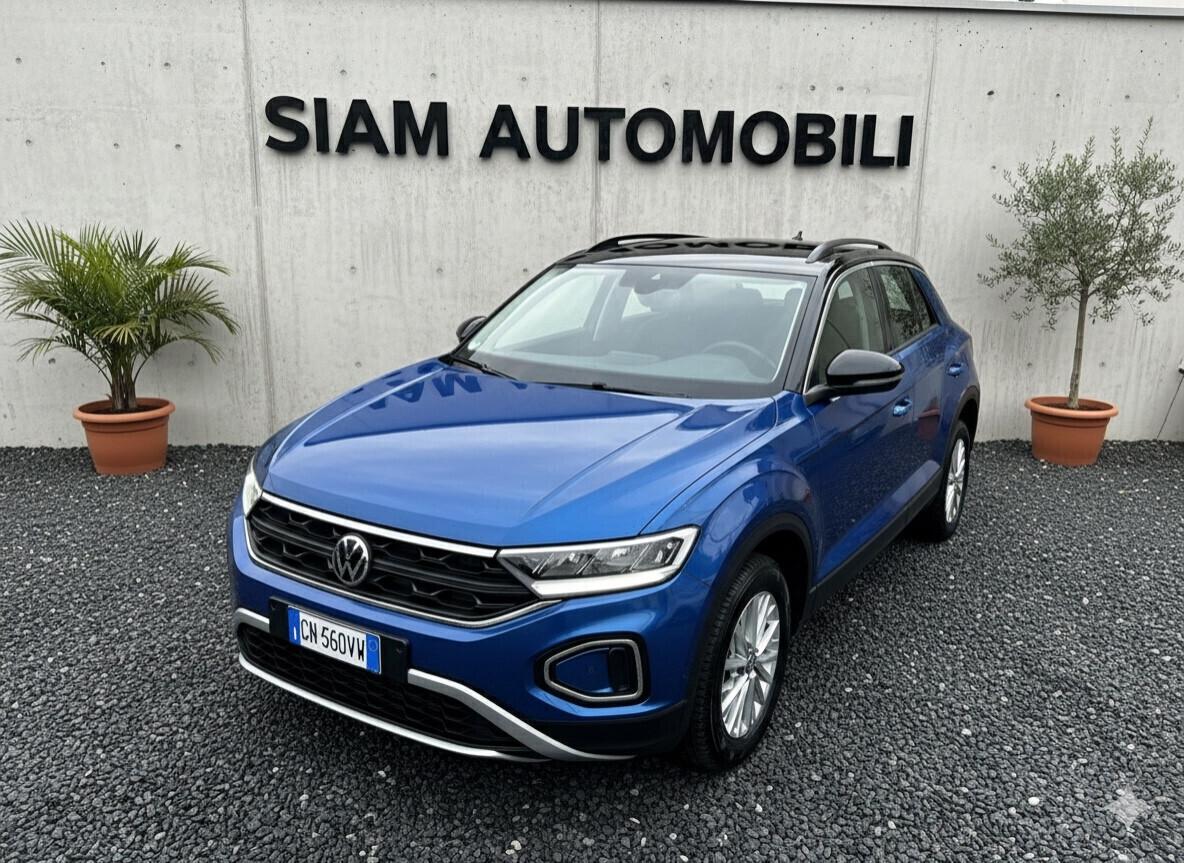 Volkswagen T-Roc 1.5 TSI DSG Life
