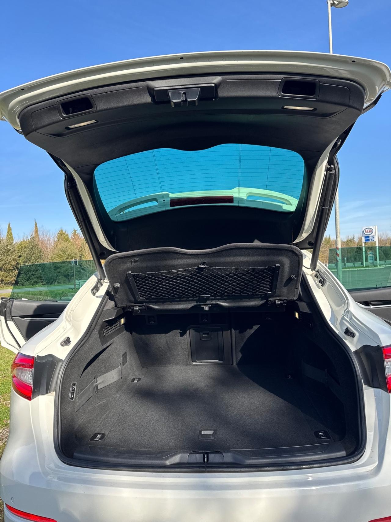 Maserati Levante V6 Diesel 275 CV AWD