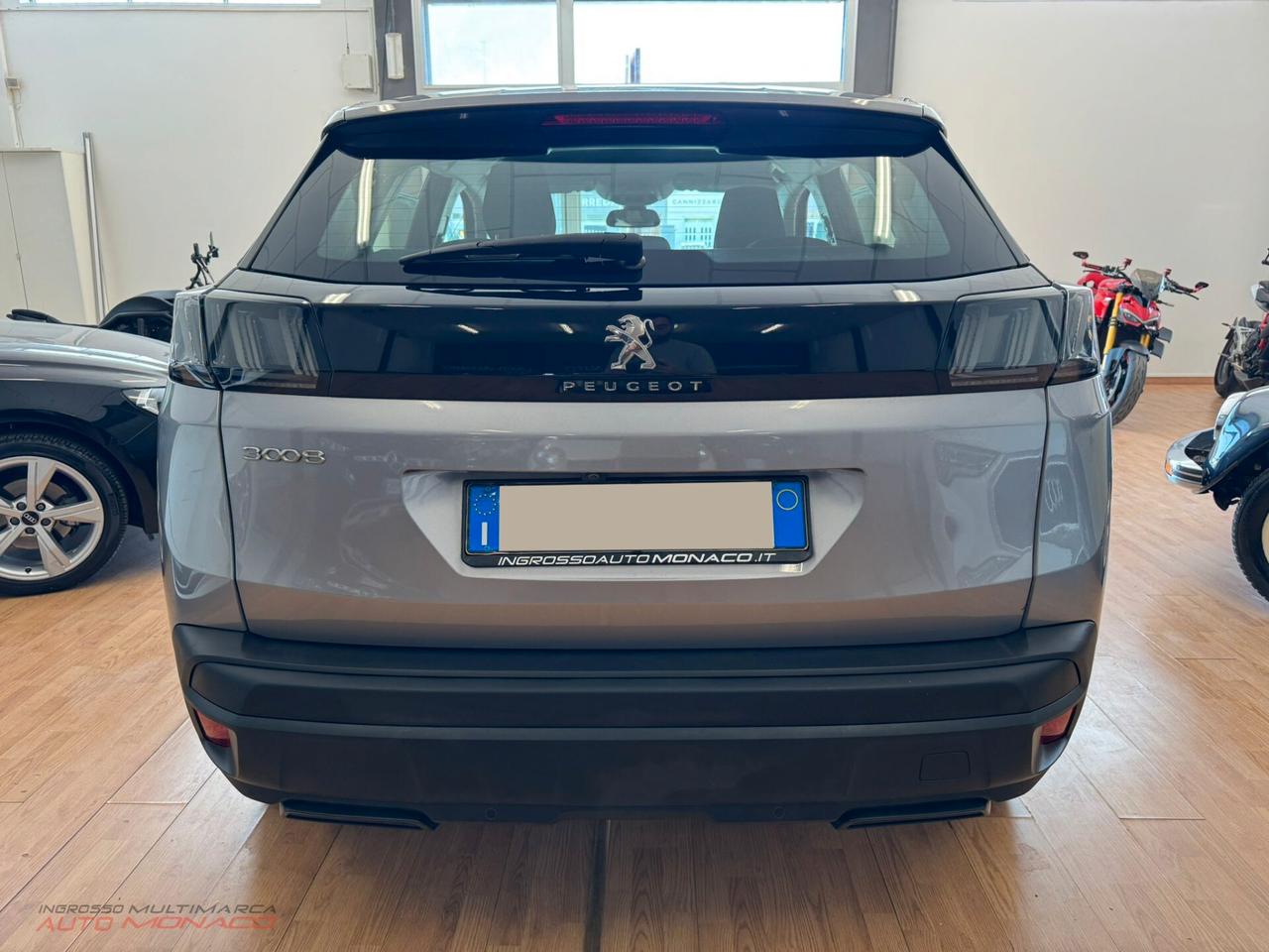 Peugeot 3008 BlueHDi 130cv EAT8 Active 2021