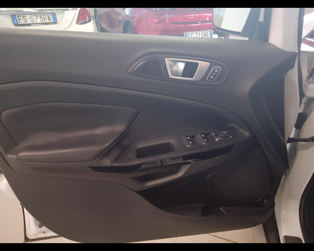 FORD EcoSport 2018 - EcoSport 1.0 ecoboost Business 100cv
