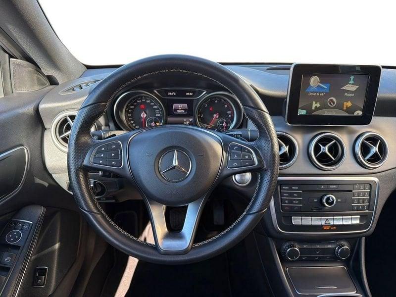 Mercedes-Benz CLA 200 d Sport auto FL