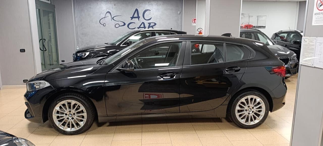 Bmw 118 118d 5p. Business Advantage