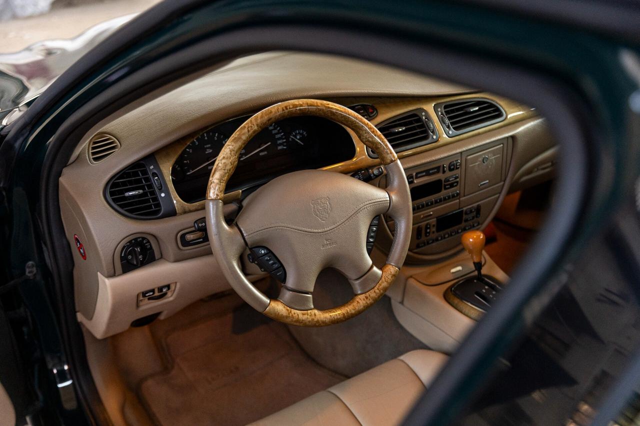 Jaguar S-Type (X200) 3.0 V6 24V cat Executive