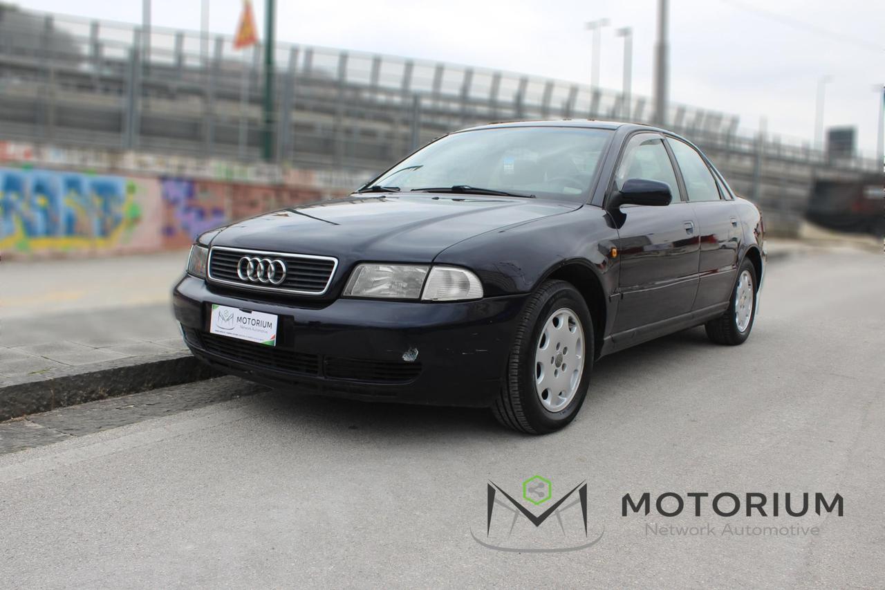 Audi A4 Berlina A4 1.8