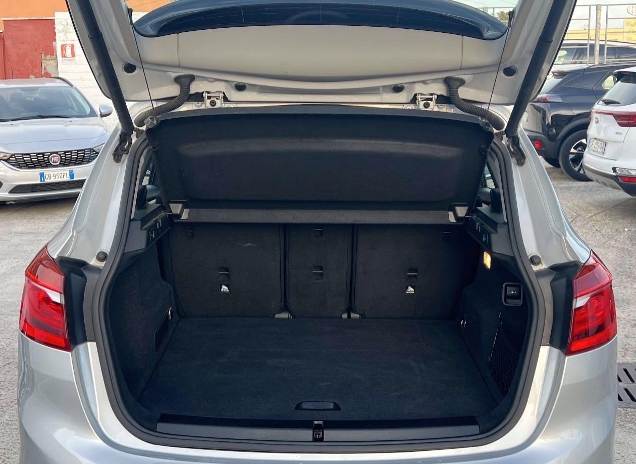 Bmw 2er Active Tourer 218i Luxury