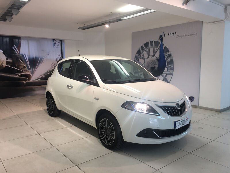 Lancia Ypsilon 1.2 69 CV 5 porte GPL Ecochic Gold