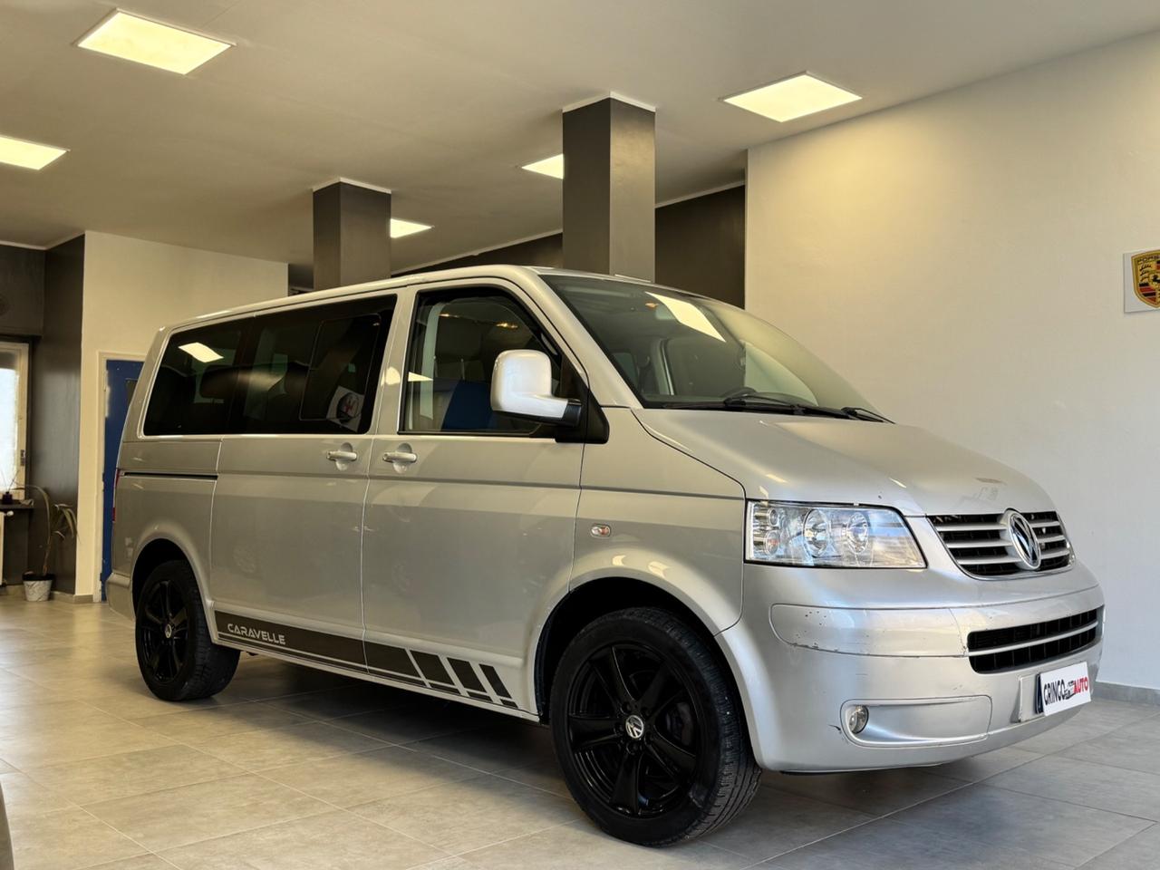 Volkswagen Caravelle 2.5 TDI 180 cv cambio automatico