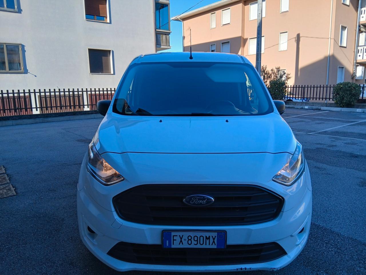 Ford Transit Connect 1.0 3 posti Unico Proprietario Tua a € 199 mese