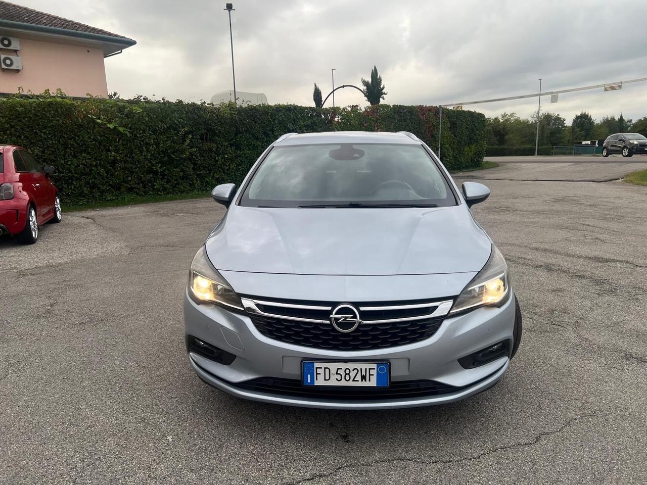 Opel Astra 1.6 CDTi 110CV Start&Stop Sports Tourer Innovation