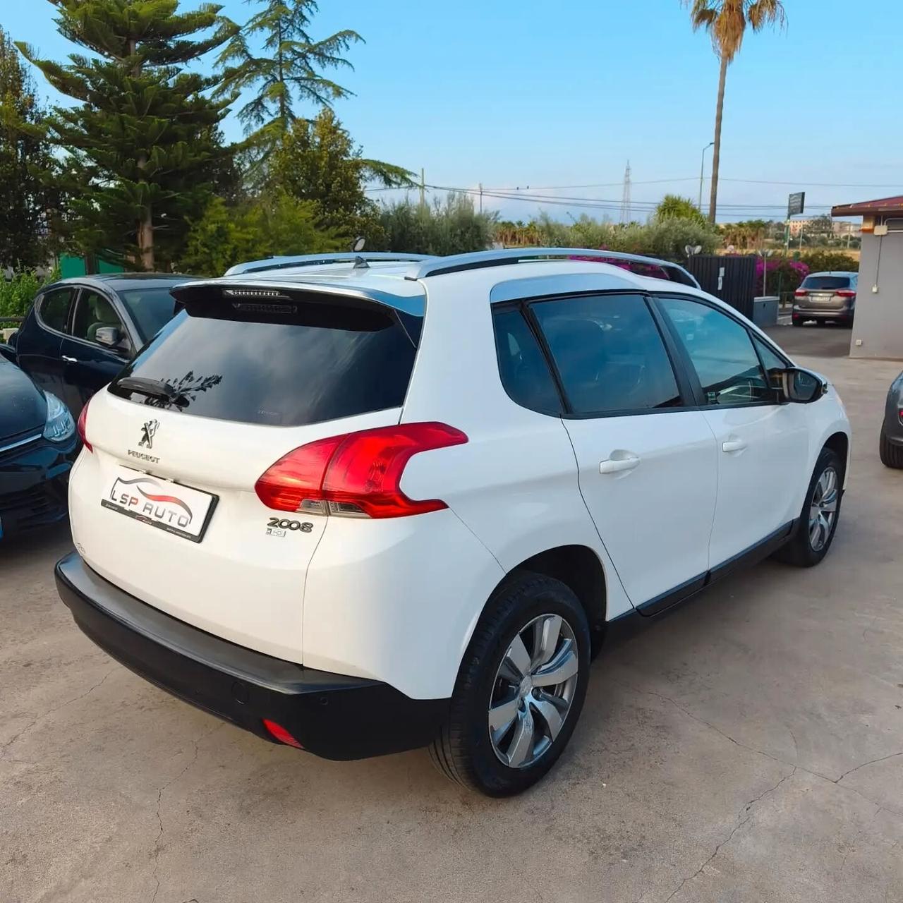 Peugeot 2008 1.6 e-HDi 92 CV 2014