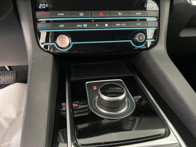 JAGUAR F-Pace 2.0 D 180 CV R-Sport OPERATORE DEL SETTORE