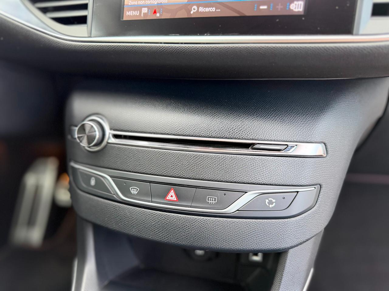 Peugeot 308 1.5 BlueHDi 130cv GT Line Led*Carplay*Full