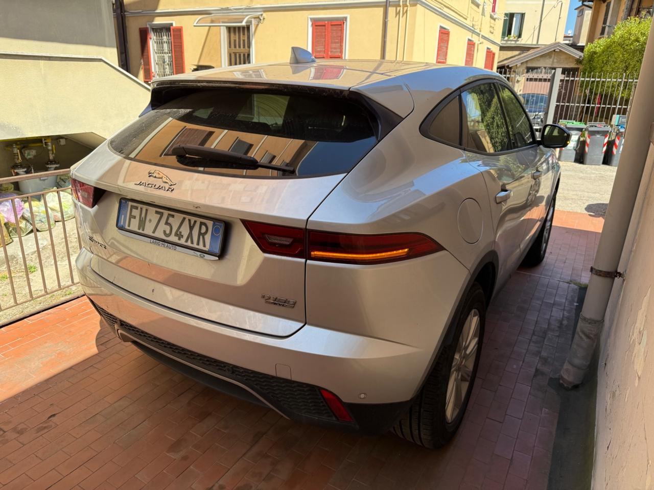 Jaguar E-Pace 2.0D 150 CV AWD R-Dynamic S