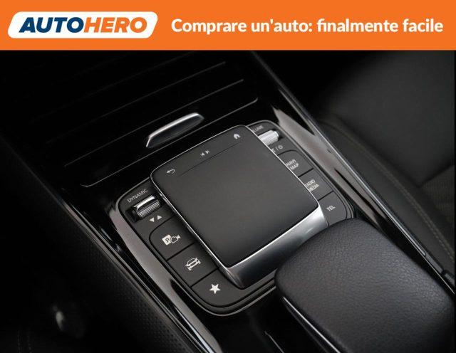 MERCEDES-BENZ GLA 180 Automatic Business