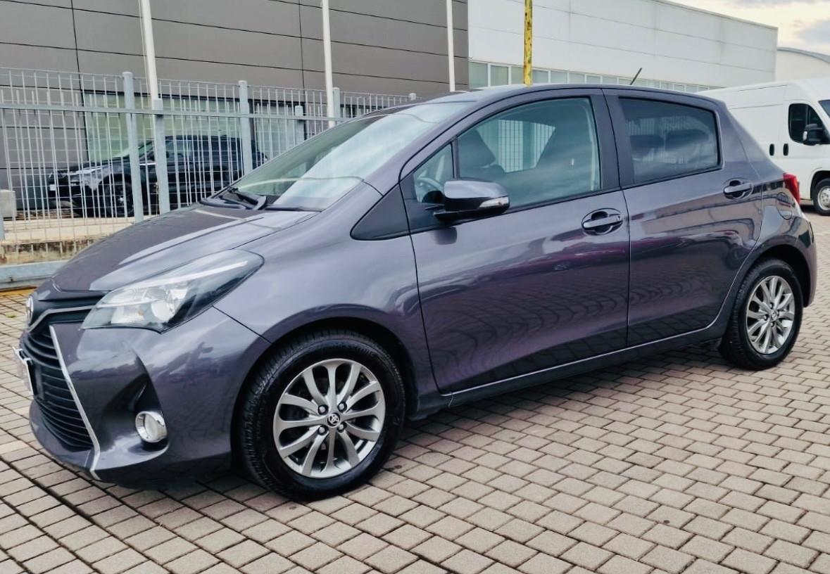 Toyota Yaris 1.4 D-4D 5 porte Lounge