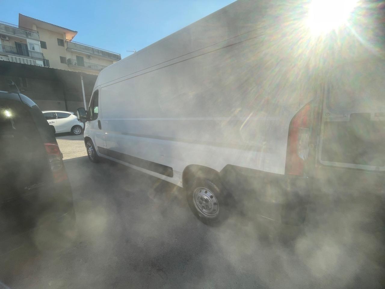 Peugeot BOXER 2.0 BlueHDi 130CV H2 L3
