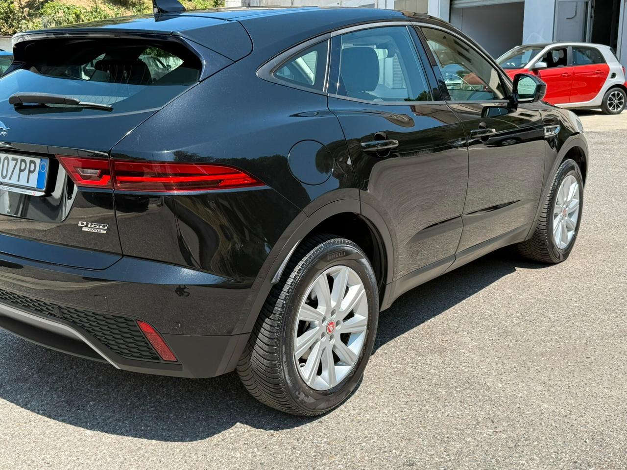 Jaguar E-Pace 2.0D 180 CV AWD R-Dynamic S