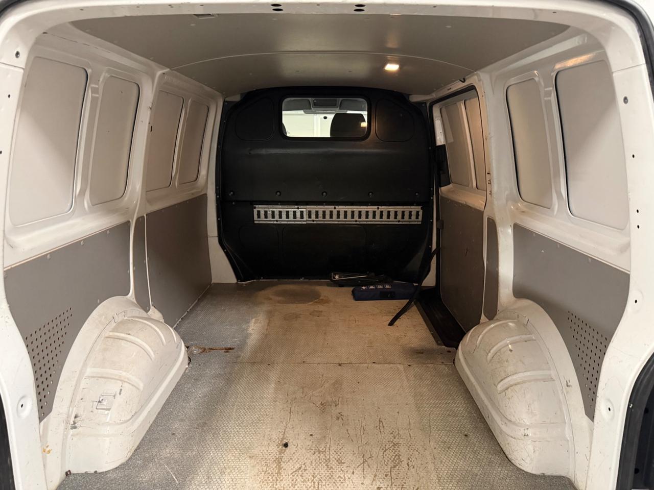 Volkswagen Transporter 2.0 TDI 102CV PC Cabinato