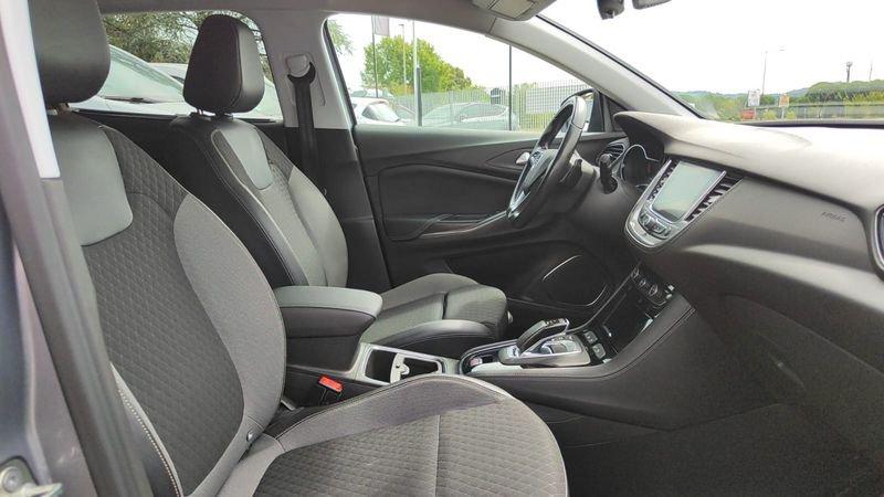 Opel Grandland Grandland X 1.6 Hybrid Plug-in aut. FWD