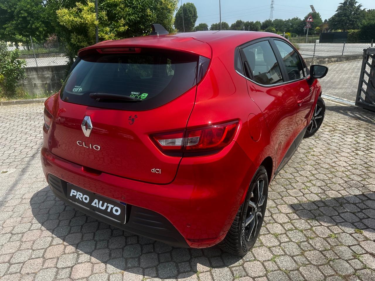 Renault Clio dCi 8V 75CV Start&Stop 5 porte Energy Zen