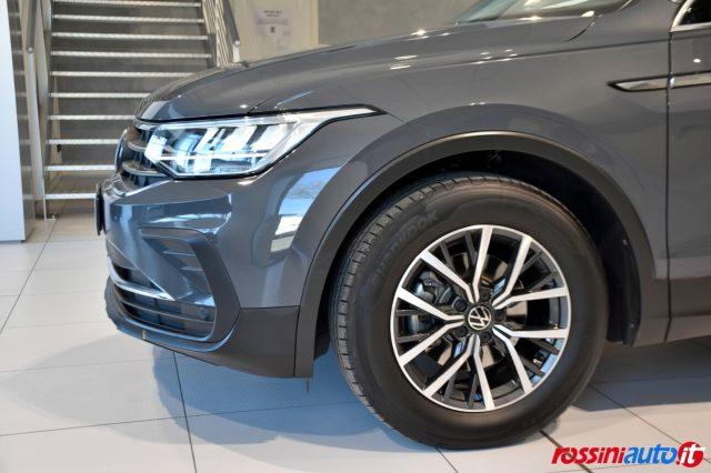 VOLKSWAGEN Tiguan 1.5 TSI 131 CV LIFE + TECH PACK + R17 BI-COLOR + C