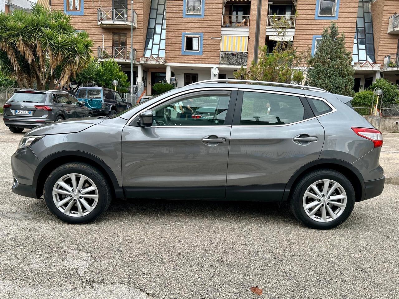 Nissan Qashqai 1.5 dCi Visia