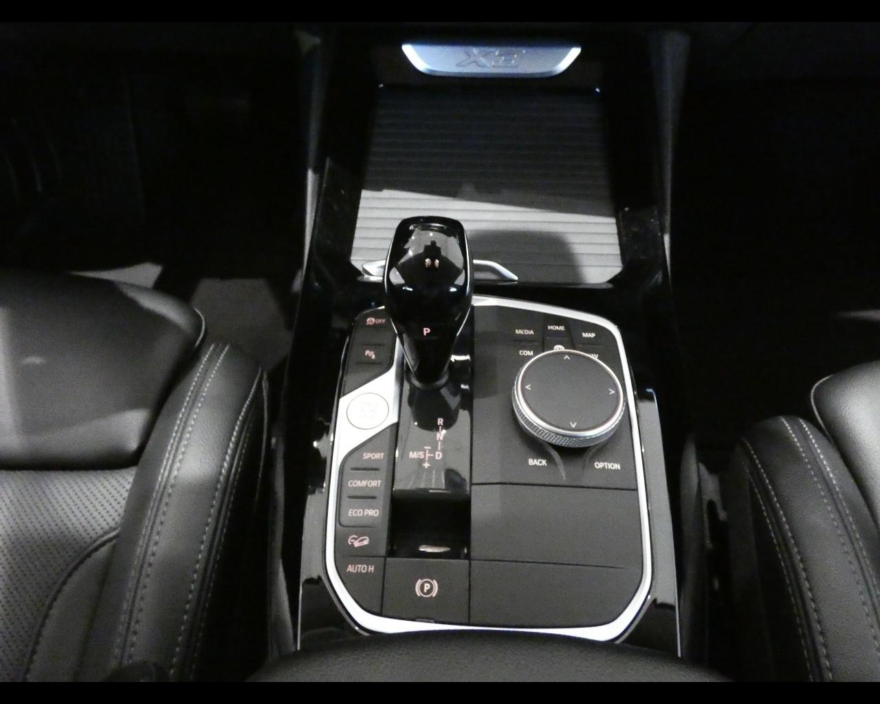 BMW X3 (G01/F97) - X3 xDrive20d 48V