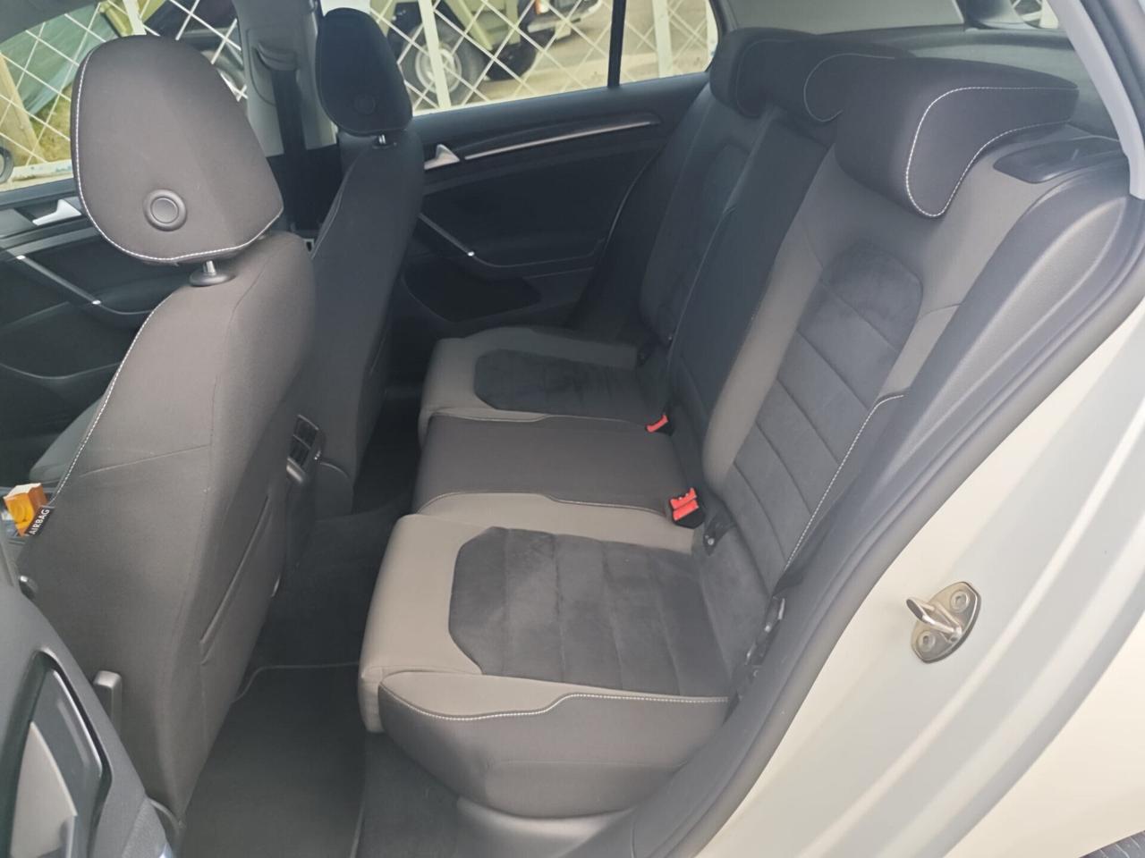 Volkswagen Golf 1.6 TDI 110 CV DSG 5p. Comfortline BlueMotion Tech.