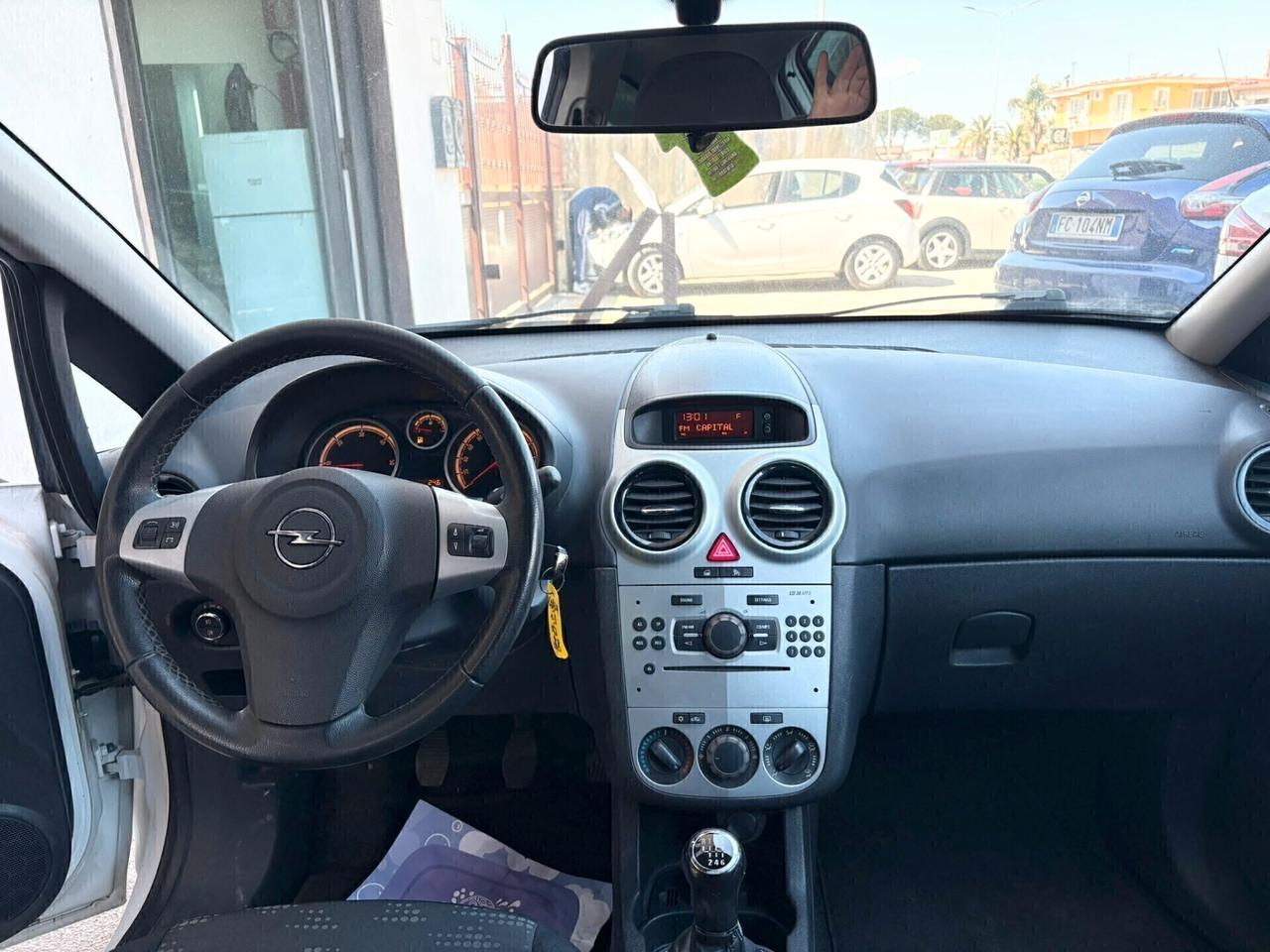 Opel Corsa 1.3 CDTI 95 cv 3 porte B-Color