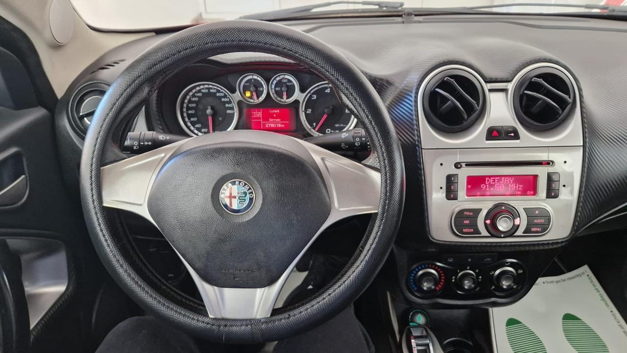 Alfa Romeo MiTo 1.6 JTDm-2 S&S Distinctive Sport Pack