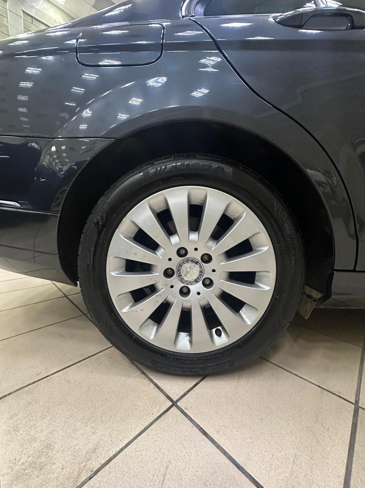Mercedes-benz C 200 CDI BlueEFFICIENCY Elegance
