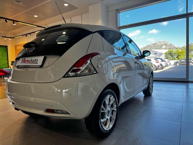 LANCIA Ypsilon 1.2 69 CV 5 porte Platinum