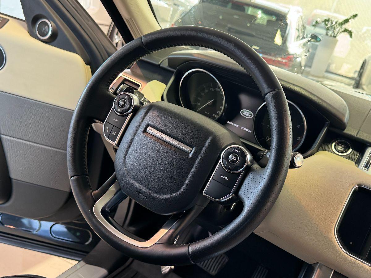 LAND ROVER Range Rover Sport 3.0 TDV6 HSE Dynamic