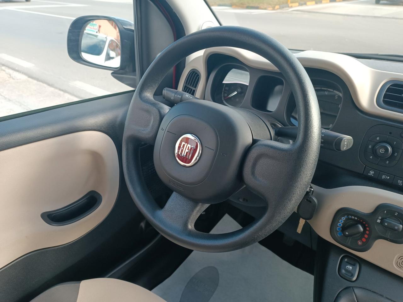 Fiat Panda 1.2 Dynamic 70 cv