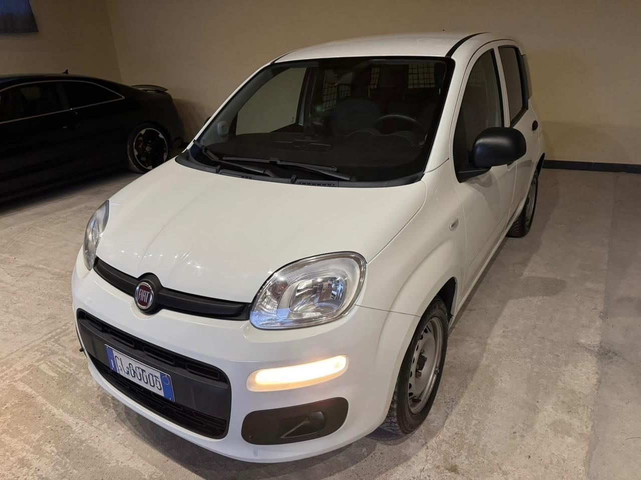 Fiat Panda 1.0 GSE S&S Hybrid Pop Van 2 posti