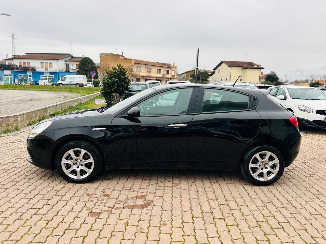 Alfa Romeo Giulietta 1.6 JTDm-2 105 CV Exclusive