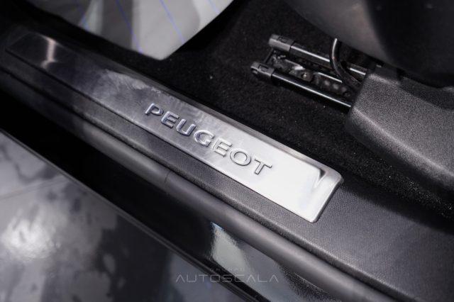 PEUGEOT 5008 PureTech Turbo 130 S&S EAT8 GT