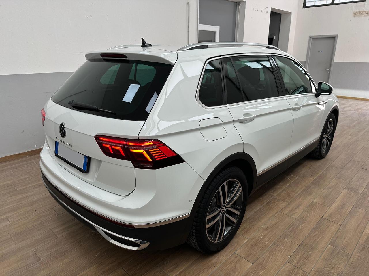 Volkswagen Tiguan 2.0 TDI 150 CV SCR DSG Elegance
