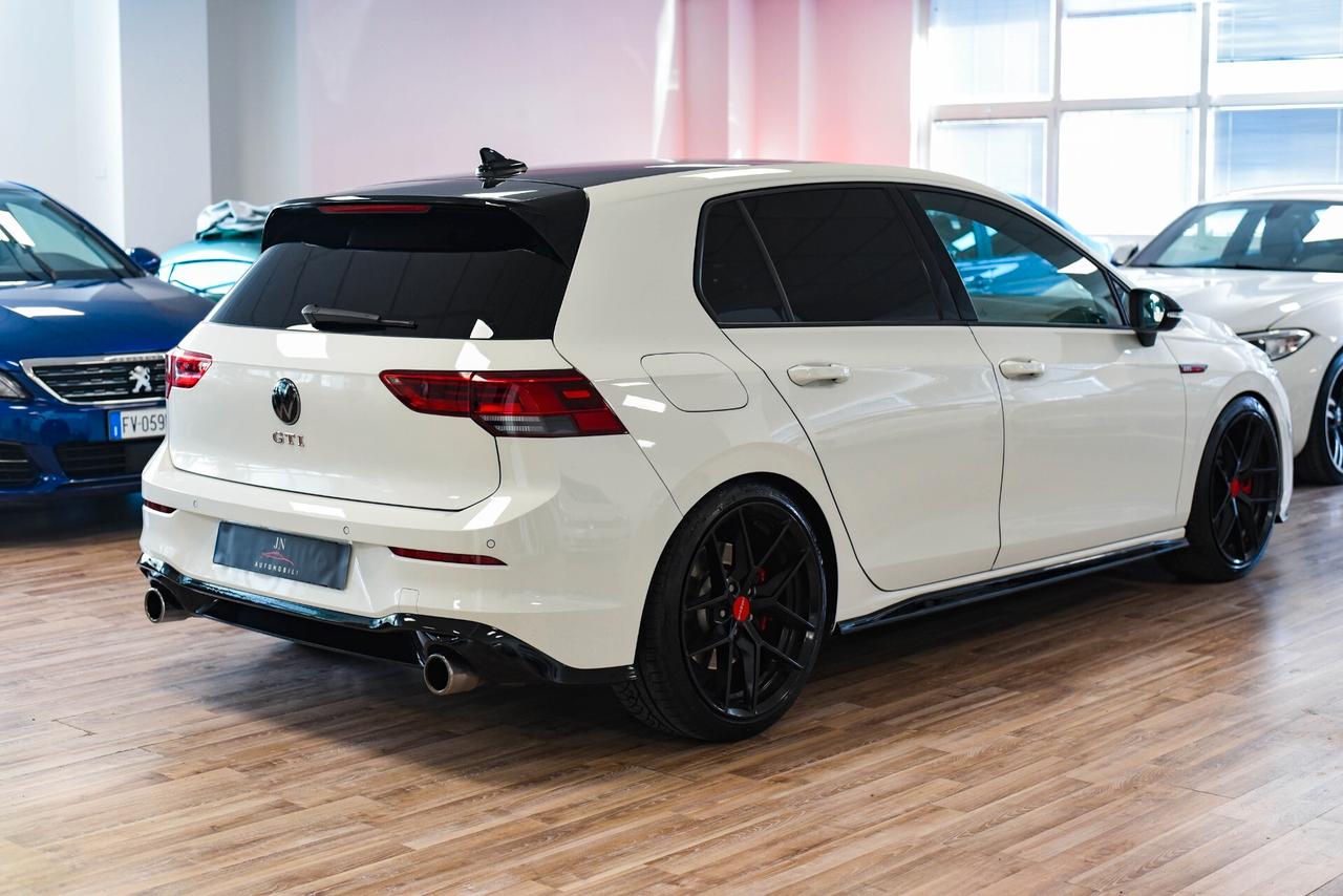 Volkswagen Golf GTI Golf 2.0 TSI GTI