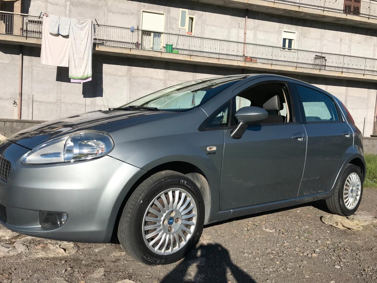 Fiat Grande Punto 1.3mljt NEOPATENTATI CHIAMA