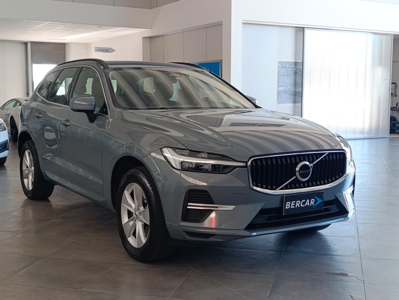 Volvo XC60 2.0 b4 Core awd auto