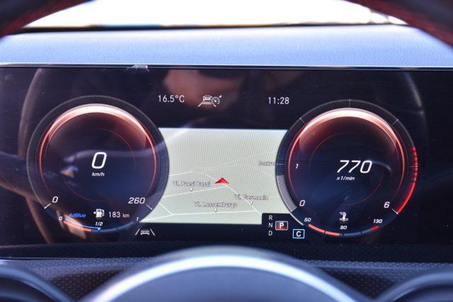 MERCEDES-BENZ CLA 200 d Automatic Shooting Brake Premium