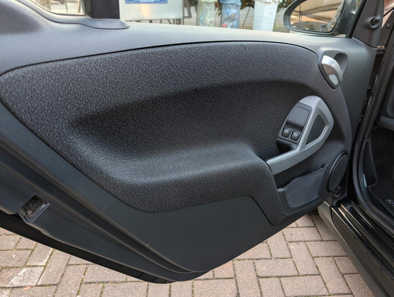 Smart ForTwo 1000 62 kW coupé pulse