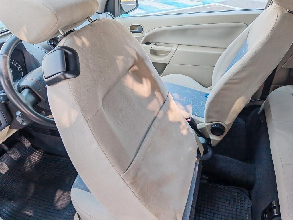 Ford Fiesta 1.4 diesel con 99.000 km