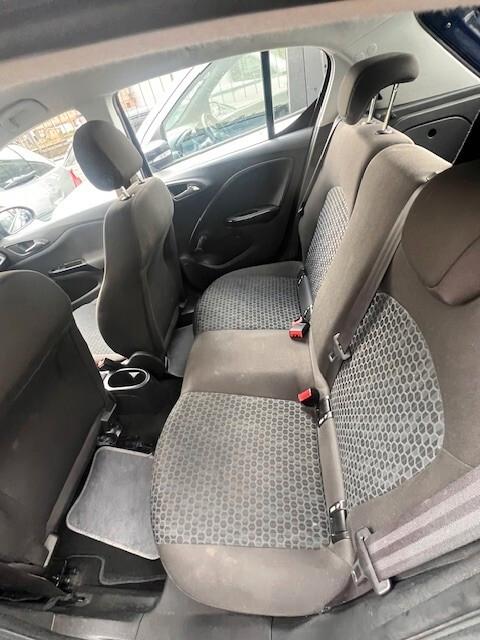Opel Corsa 1.2 5 porte b-Color