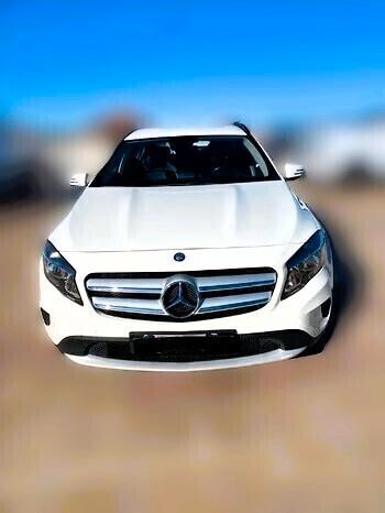 Mercedes-benz GLA 200 D Business