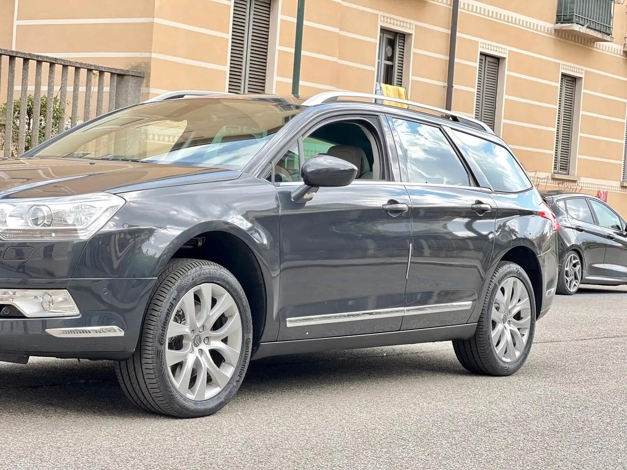 Citroen C5 3.0 HDi V6 24V Bi-Turbo aut. Hydractive Executive Tourer