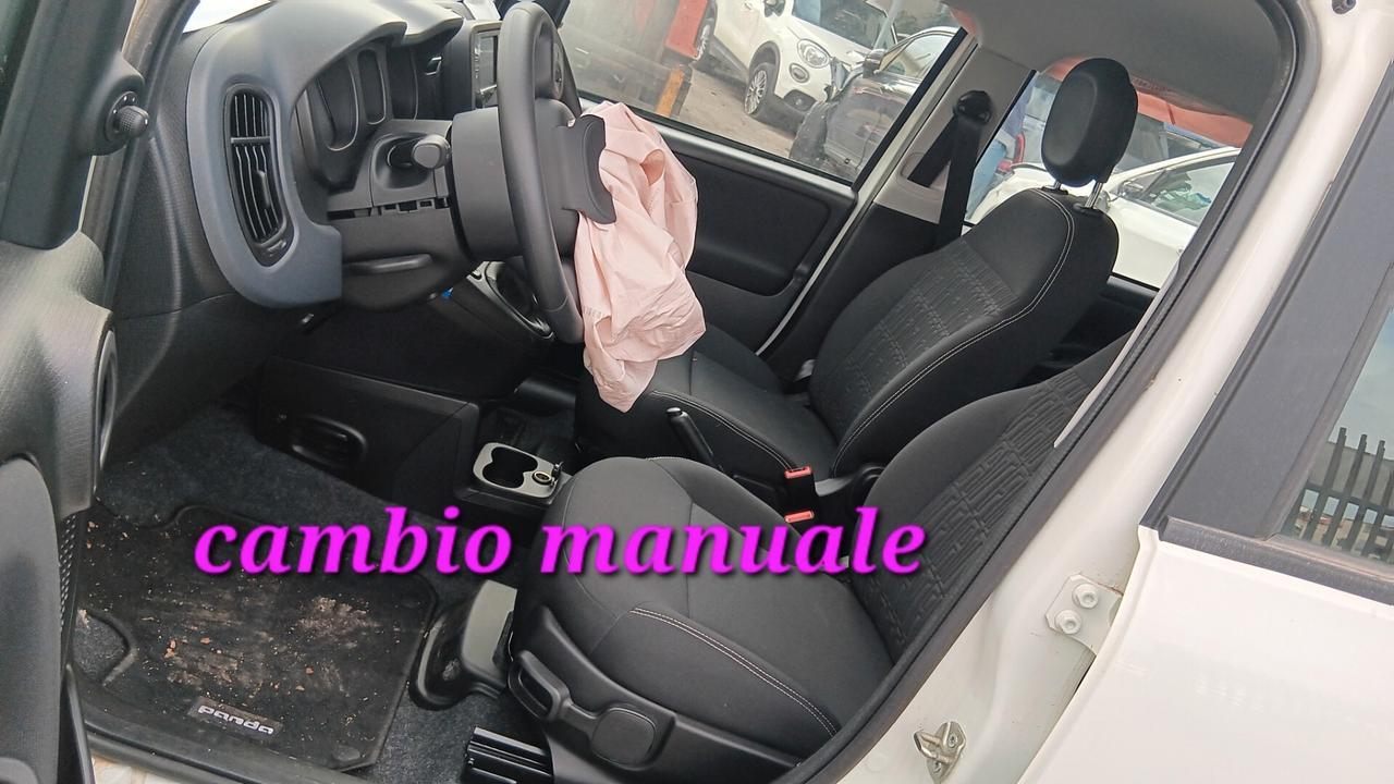 Fiat Panda incidentata sinistrata mondialcars 024 km 1964