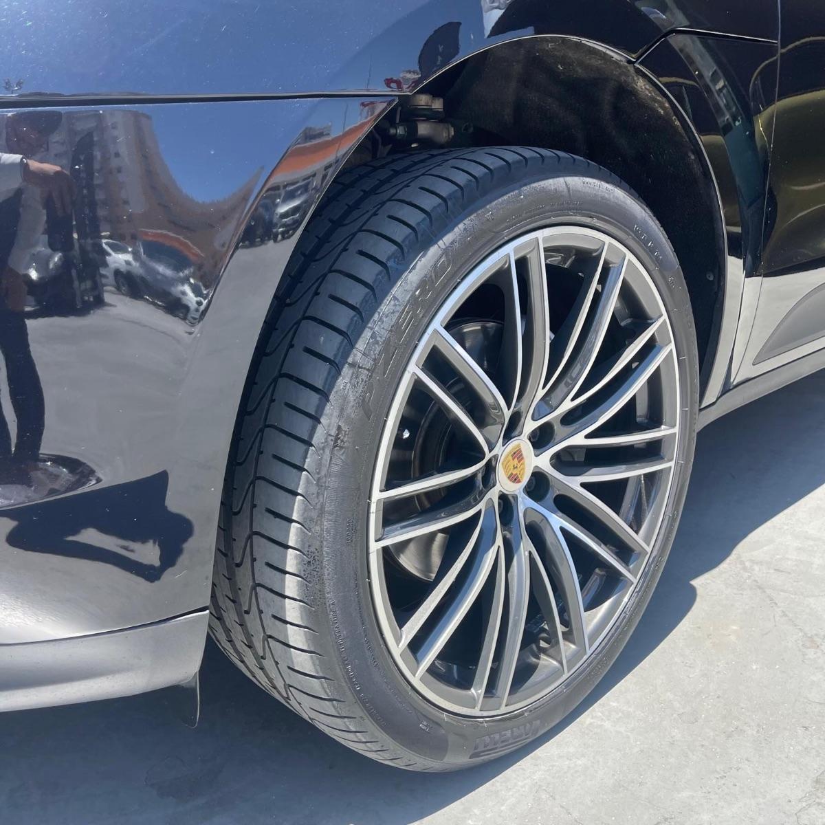 PORSCHE - Macan - 2.0